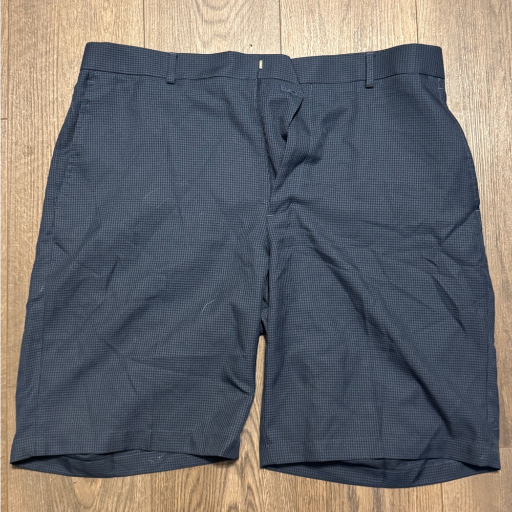 Walter Hagen Blue Flat Front Shorts